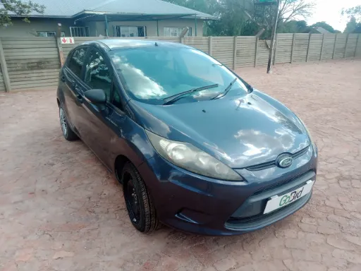 2010 FORD FIESTA 1.4 AMBIENTE 5 Dr