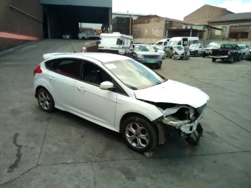 2014 FORD FOCUS 1.6 Ti VCT TREND 5DR