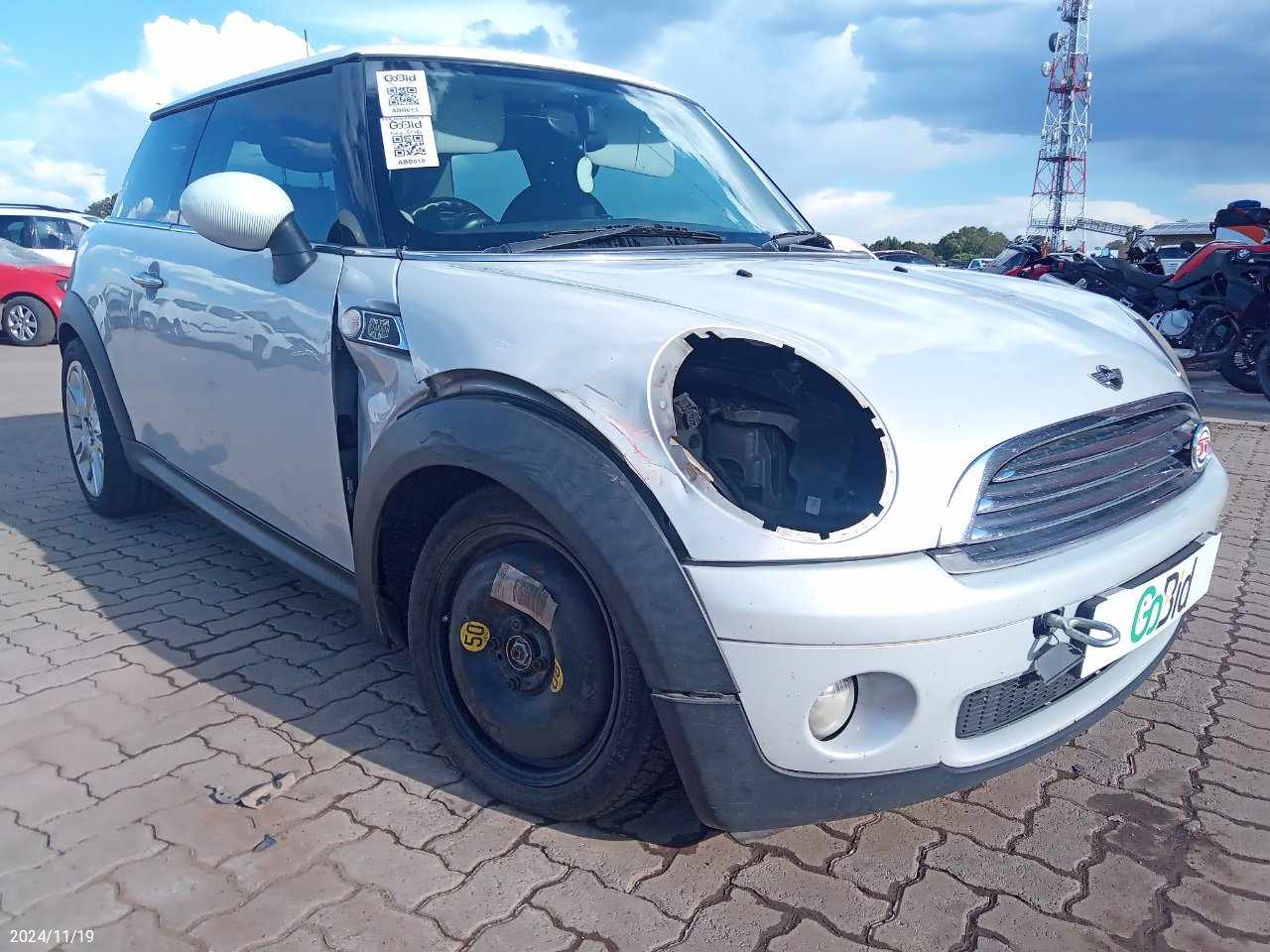 2010 MINI COOPER, GoBid Bloemfontein, 8AKLV2ZE