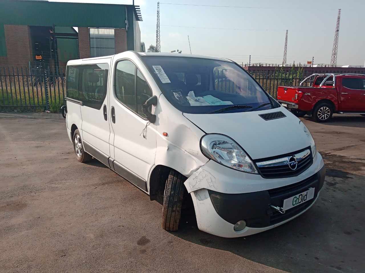 Opel Vivaro 1.9 Cdti Springt Nicht An 2011 OPEL VIVARO 1.9 CDTi BUS, GoBid Centurion, C9KD9G9T