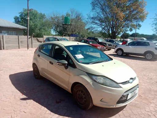 2010 FORD FIESTA 1.4i AMBIENTE 5Dr