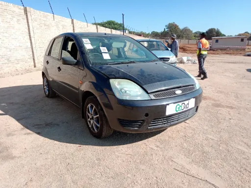2005 FORD FIESTA 1.6i AMBIENTE 5Dr