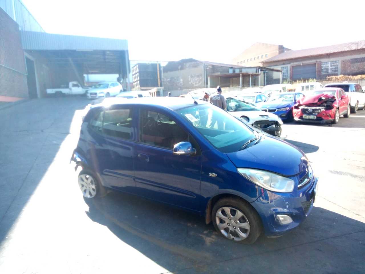 2014 HYUNDAI i10 1.1 GLS/MOTION, GoBid Johannesburg, FK8SII55