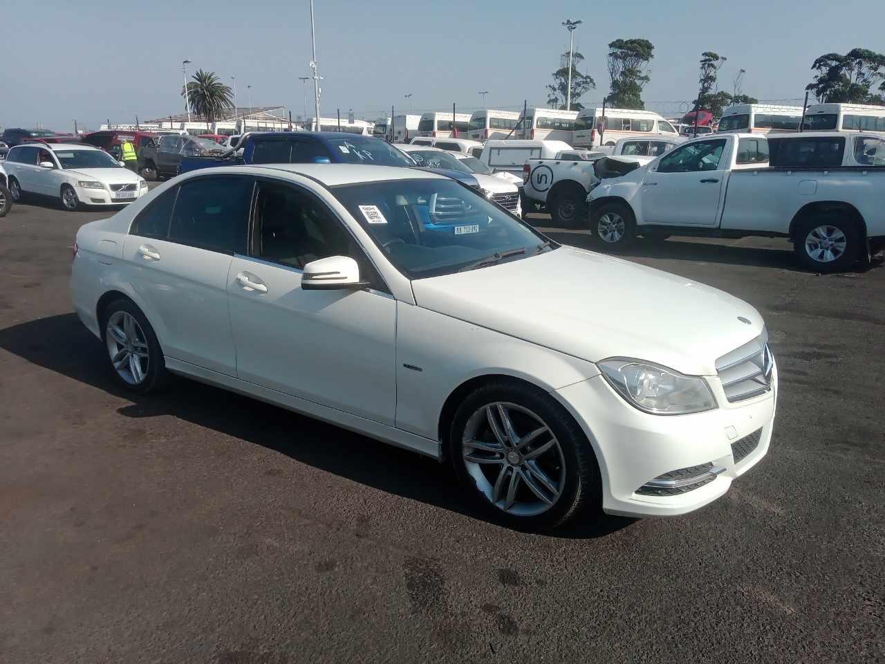 2012 MERCEDES-BENZ C200 BE CLASSIC, GoBid Durban, FKNMSBX4