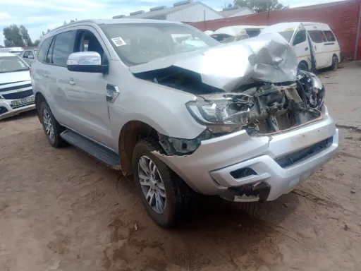 2019 FORD EVEREST 3.2 TDCi  XLT A/T